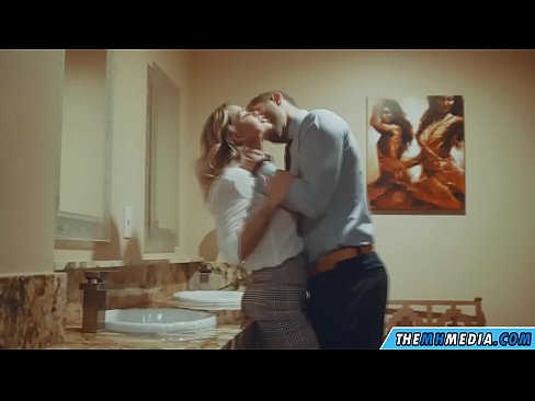 ❤️ ໃນເວລາທີ່ຜິວເນື້ອສີຂາວ busty seduces ທ່ານຢູ່ໃນຫ້ອງນ້ໍາສາທາລະນະ ຮູບໂປ້vk ທີ່ lo.massagecenter-yalta.ru